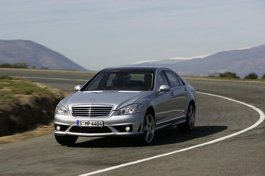  Mercedes-Benz S65 AMG 2007 года  (фото 8 из 27)